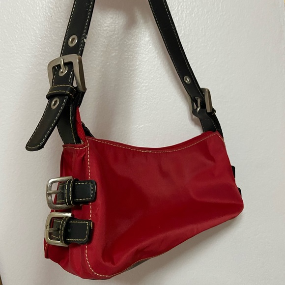 nine west red shoulder bag purse - Picture 4 of 10
